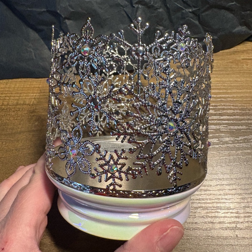 Bath & Body Works 3 Wick Candle Holder - Picture 2 of 3